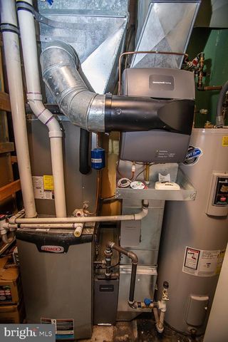 2818 ROME RD, Vineland, NJ 08361