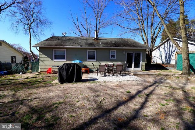 13 HIGHLAND AVE, Sicklerville, NJ 08081