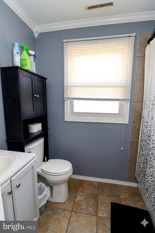 13 HIGHLAND AVE, Sicklerville, NJ 08081