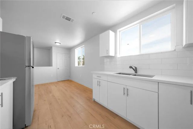 236 W 84th, Los Angeles, CA 90003