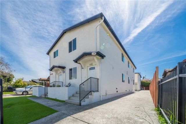 236 W 84th, Los Angeles, CA 90003