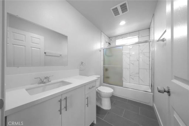 236 W 84th, Los Angeles, CA 90003