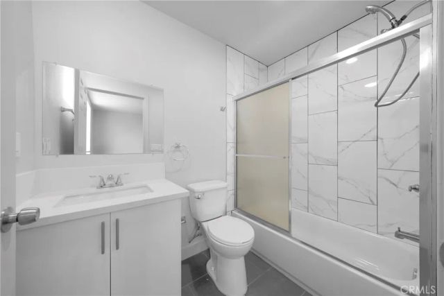 236 W 84th, Los Angeles, CA 90003