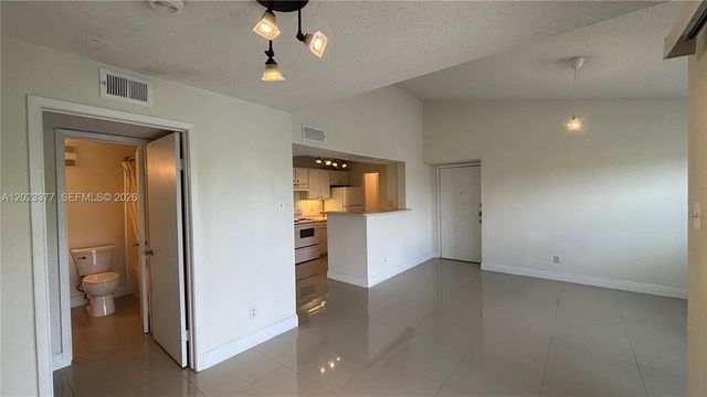 15077 SW 103rd Ter 8210, Miami, FL 33196