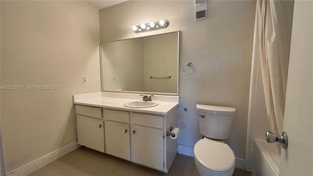 15077 SW 103rd Ter 8210, Miami, FL 33196