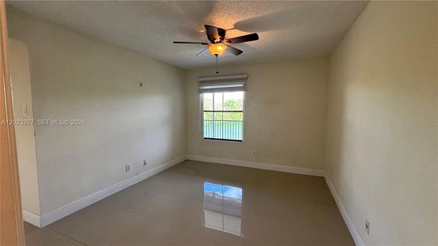 15077 SW 103rd Ter 8210, Miami, FL 33196