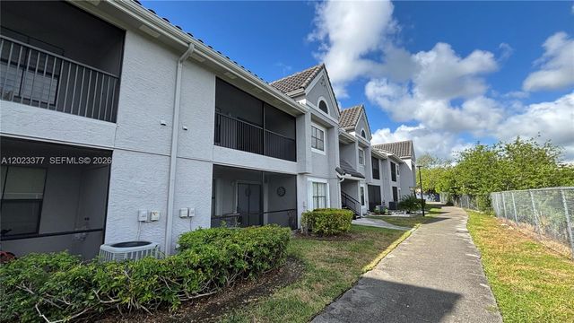 15077 SW 103rd Ter 8210, Miami, FL 33196