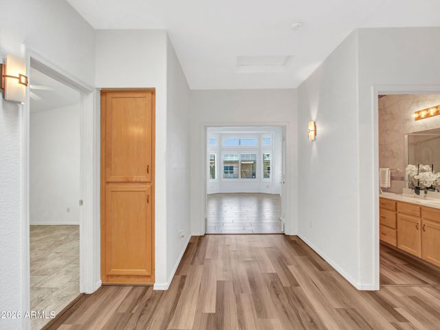 10912 W MARCO POLO Road, Peoria, AZ 85373
