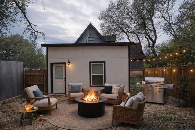 17308 E Darleen DR, Leander, TX 78641