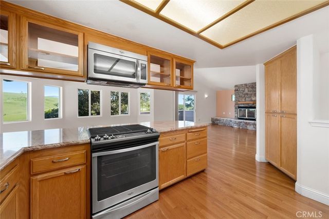 2110 Mccabe Drive, Cambria, CA 93428