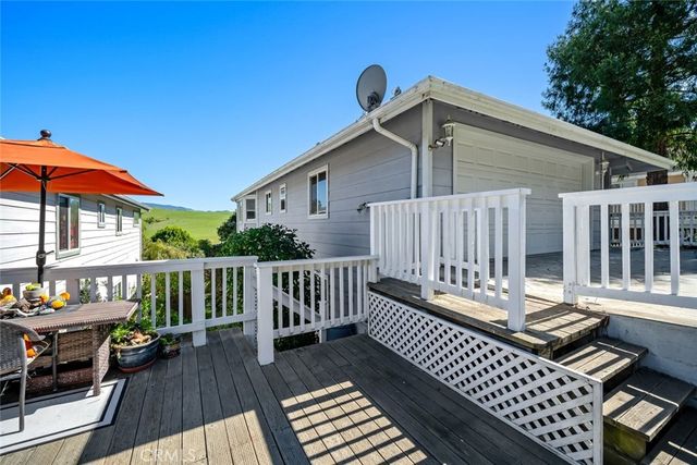 2110 Mccabe Drive, Cambria, CA 93428