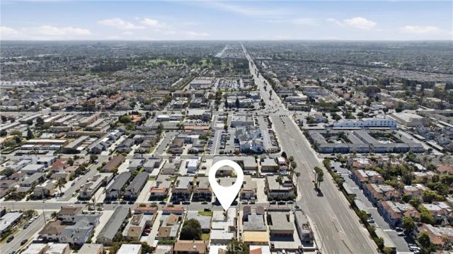 16941 Hoskins, Huntington Beach, CA 92649