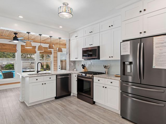 89 Tarpon Street, Destin, FL 32541