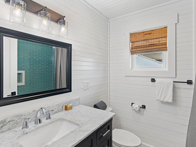 89 Tarpon Street, Destin, FL 32541