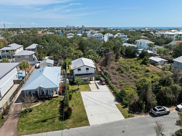89 Tarpon Street, Destin, FL 32541