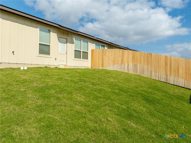 3800 Pecan Hickory Trail B, Killeen, TX 76542