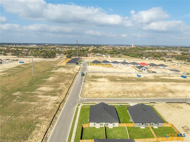 3800 Pecan Hickory Trail B, Killeen, TX 76542