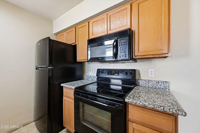 4410 N LONGVIEW Avenue 215, Phoenix, AZ 85014