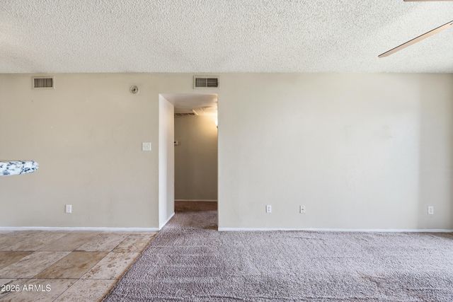 4410 N LONGVIEW Avenue 215, Phoenix, AZ 85014