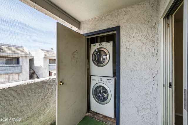 4410 N LONGVIEW Avenue 215, Phoenix, AZ 85014