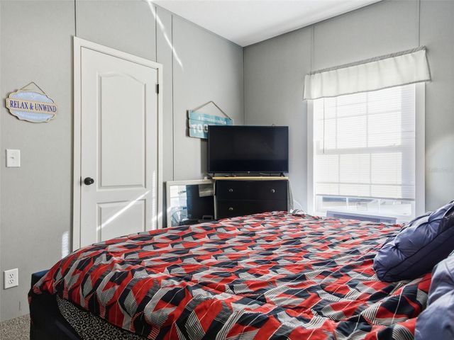 100 CAMP ROAD, Palatka, FL 32177