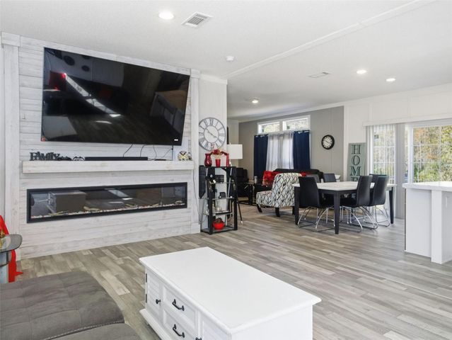 100 CAMP ROAD, Palatka, FL 32177