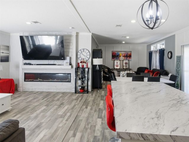 100 CAMP ROAD, Palatka, FL 32177