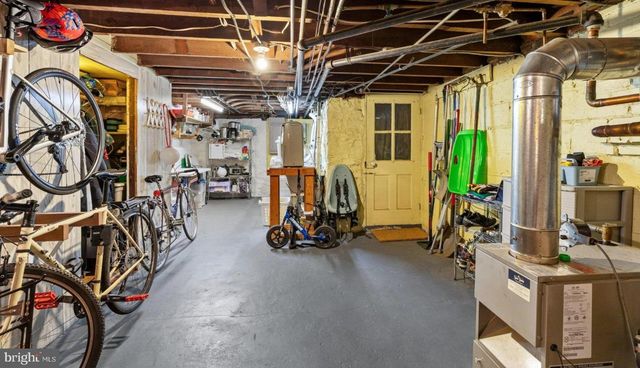 1008 W 42ND ST, Baltimore, MD 21211