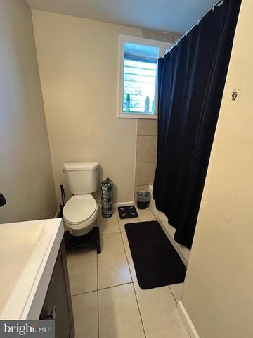 210 N CENTRE ST, Merchantville, NJ 08109