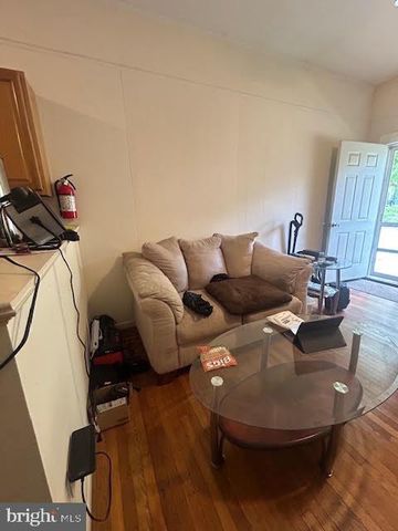 210 N CENTRE ST, Merchantville, NJ 08109