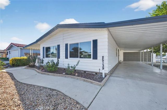 25139 W Posey, Hemet, CA 92544