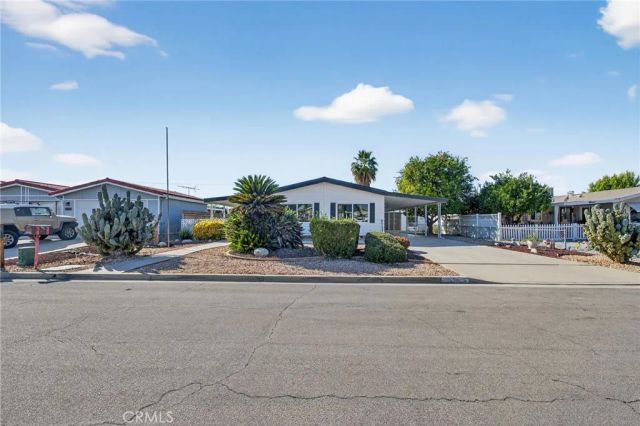 25139 W Posey, Hemet, CA 92544