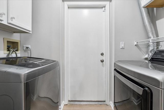 53 Braxton Lane 53, Aurora, IL 60504