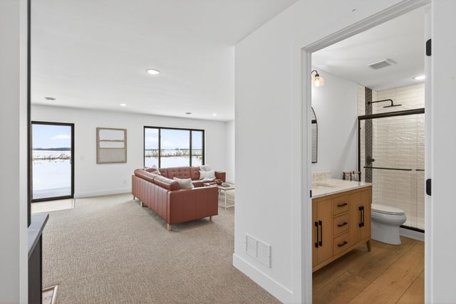 9938 14th Circle NE, Saint Michael, MN 55376