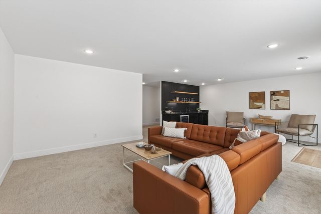 9938 14th Circle NE, Saint Michael, MN 55376