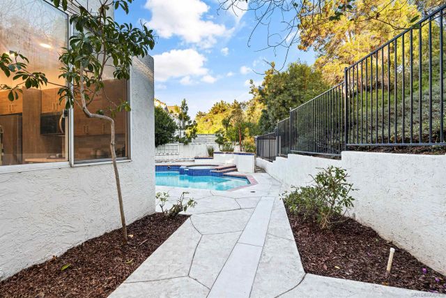 4943 Marin Dr, Oceanside, CA 92056