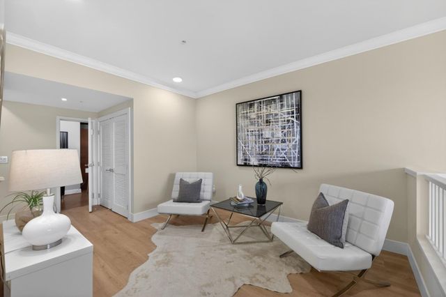 222 8th Avenue 304, San Mateo, CA 94401