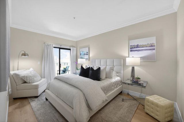 222 8th Avenue 304, San Mateo, CA 94401