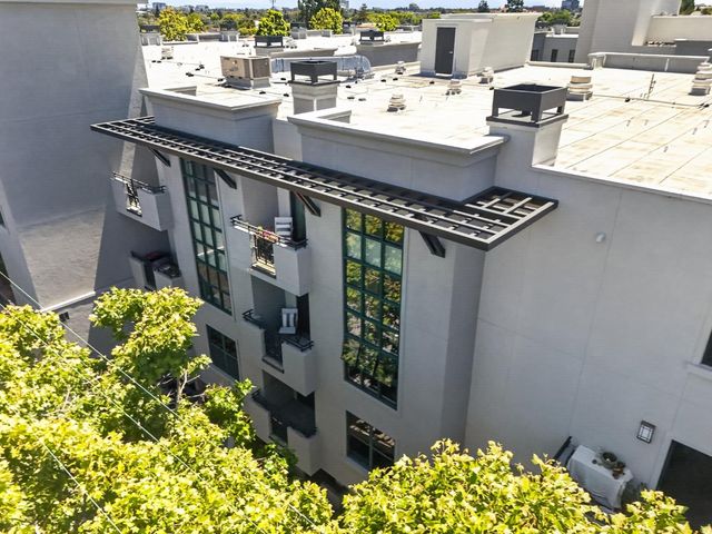 222 8th Avenue 304, San Mateo, CA 94401