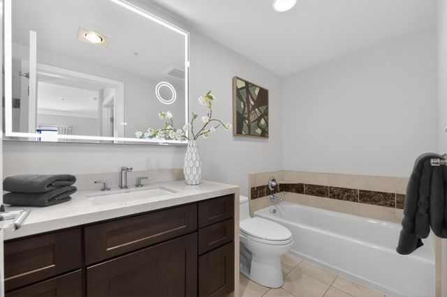 222 8th Avenue 304, San Mateo, CA 94401