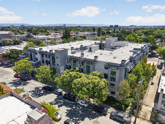 222 8th Avenue 304, San Mateo, CA 94401