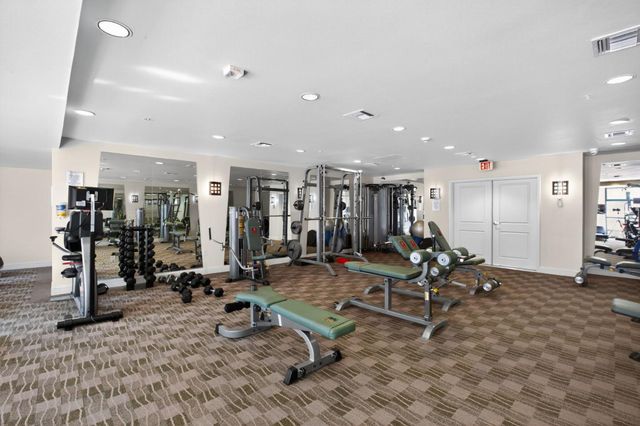 222 8th Avenue 304, San Mateo, CA 94401