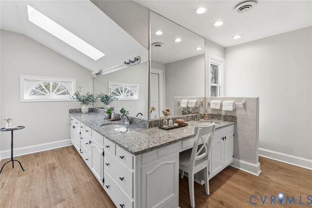 6024 Watch Harbour Rd, Midlothian, VA 23112