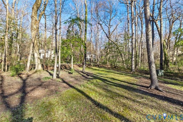 6024 Watch Harbour Rd, Midlothian, VA 23112