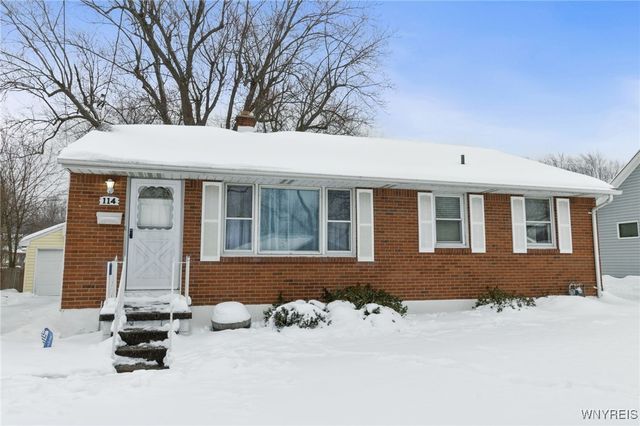 114 6th Avenue, Lancaster, NY 14086