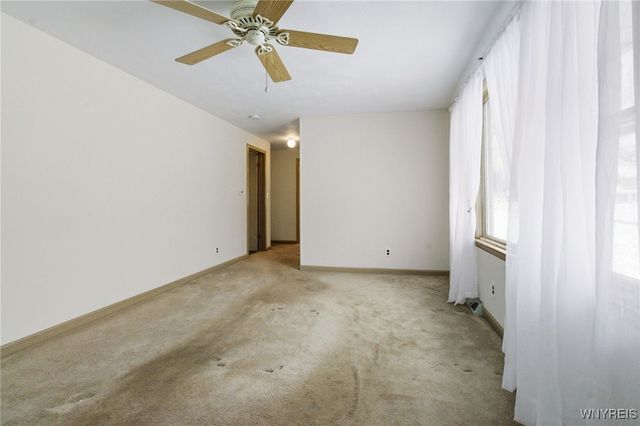 114 6th Avenue, Lancaster, NY 14086