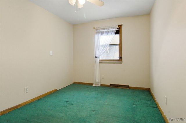 114 6th Avenue, Lancaster, NY 14086