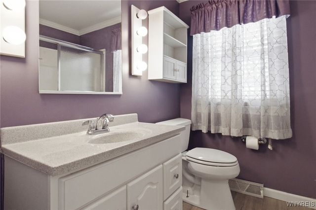 114 6th Avenue, Lancaster, NY 14086