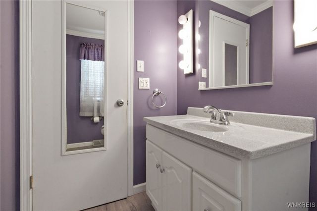 114 6th Avenue, Lancaster, NY 14086