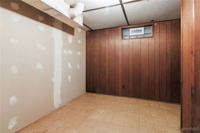 114 6th Avenue, Lancaster, NY 14086